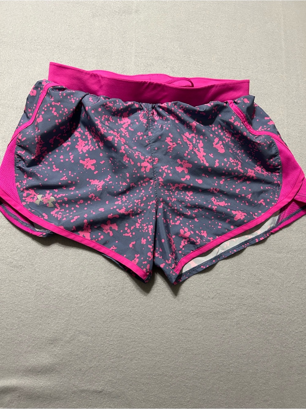 Under Armour HeatGear Women's Athletic Shorts Abstract Gray/Pink Drawstring M